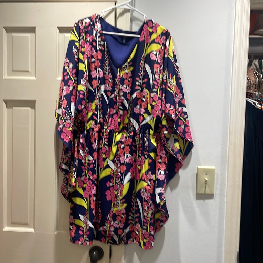 Trina Turk multi color dress with gathered waist and 3/4 length float sleeves